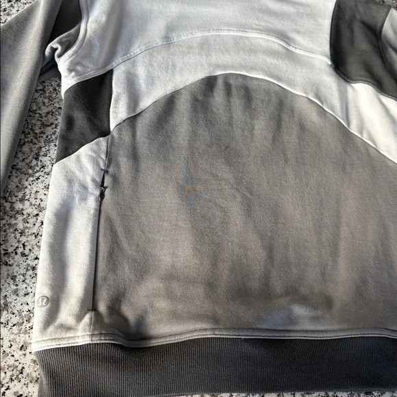 Lululemon All Yours Gray & Black Colourblock 100% Cotton Terry Hoodie w/Pockets - Picture 5 of 13